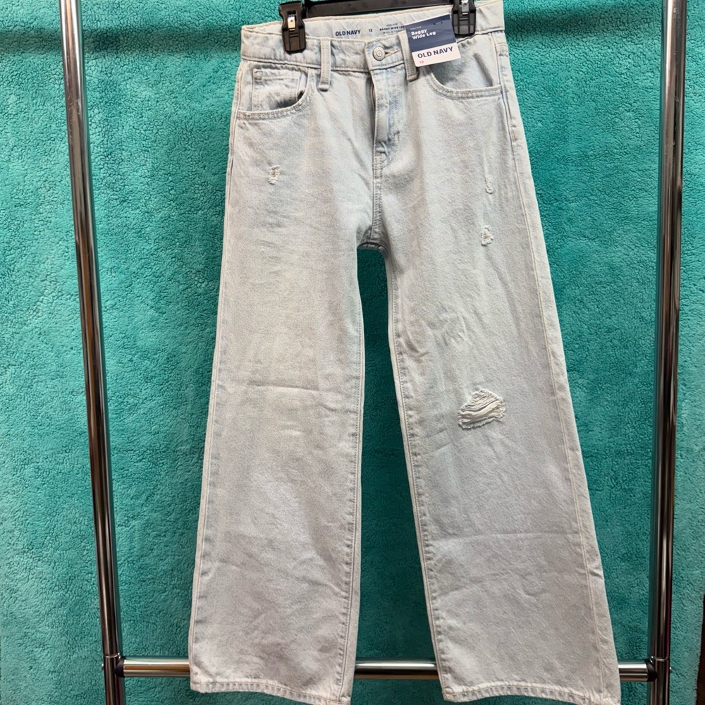 Girls Sz 12 Navy Light Wash Distressed Straight Jeans new with tags